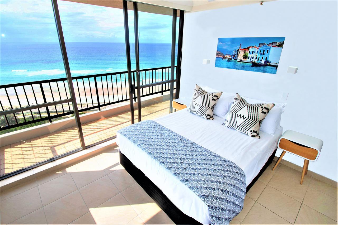 Capricorn One Beachside Holiday Apartments - Official Гоулд Коуст Екстериор снимка